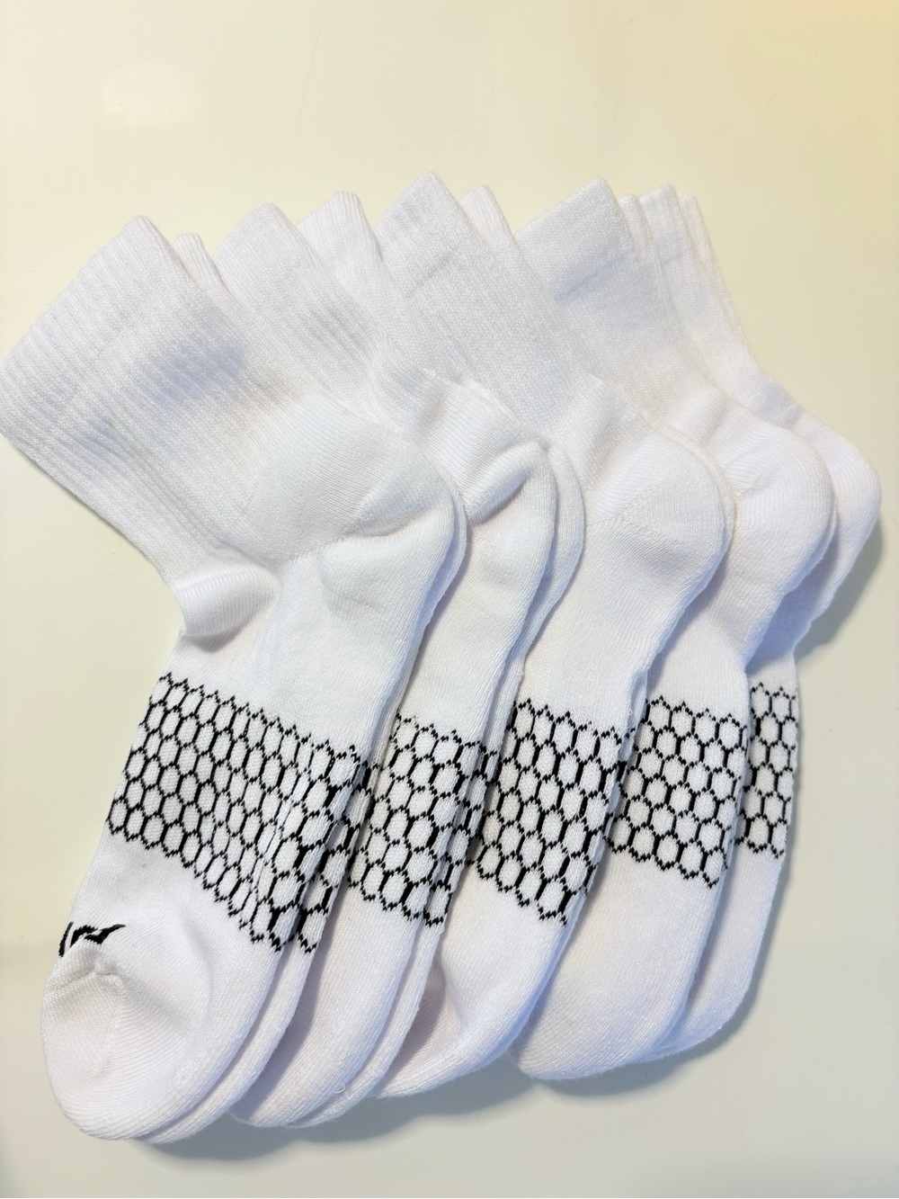 Bombas 5 Pack White Cushioned Quarter Socks Size M